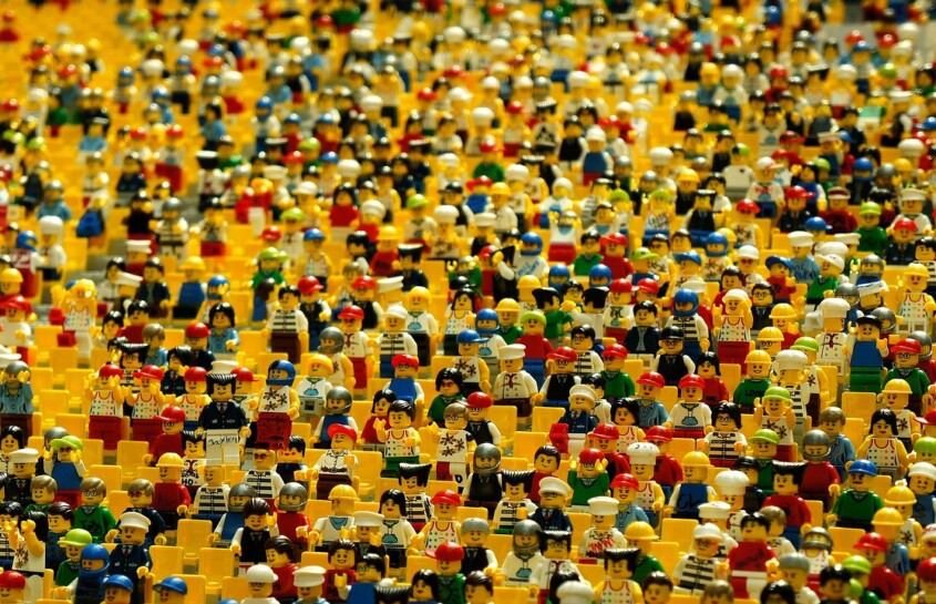 foule de personnages légo